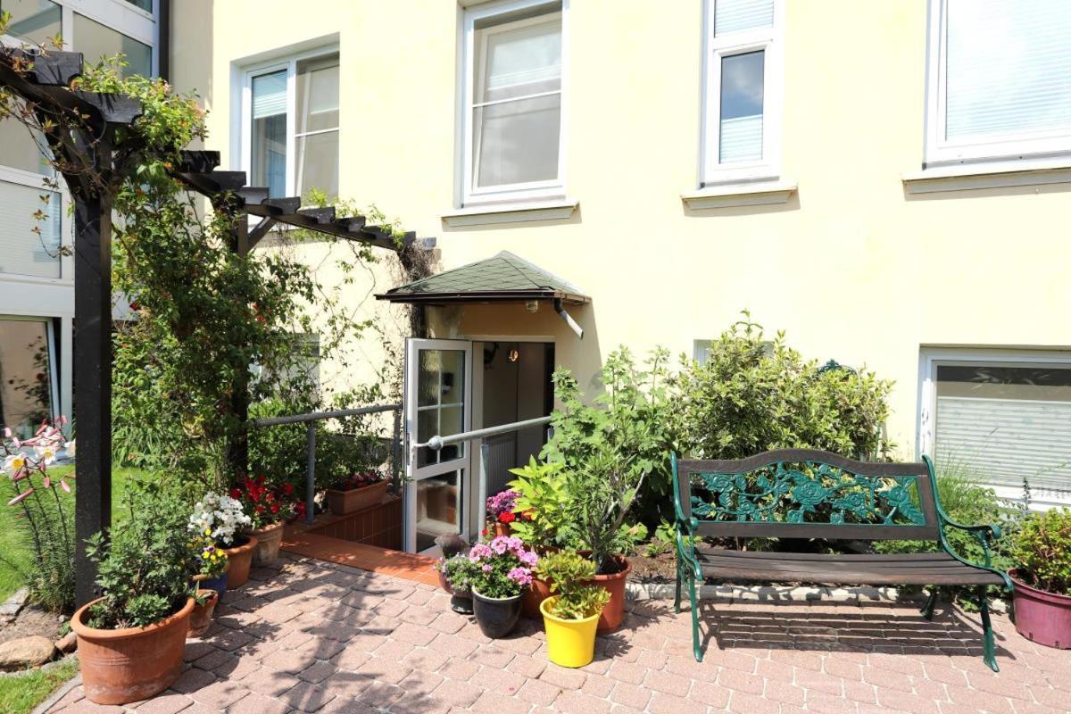 Appartement & Ferienwohnungen Thiess Rostock Eksteriør bilde